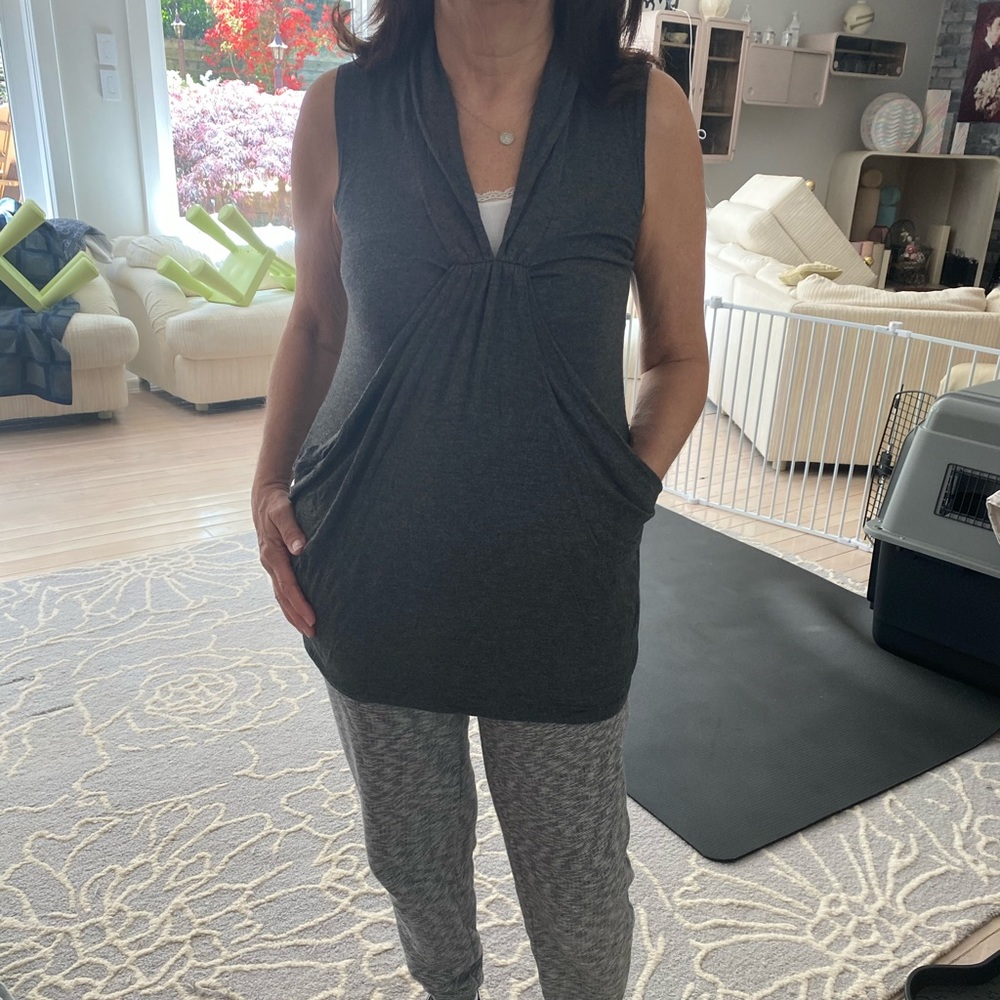 Glam sleeveless top